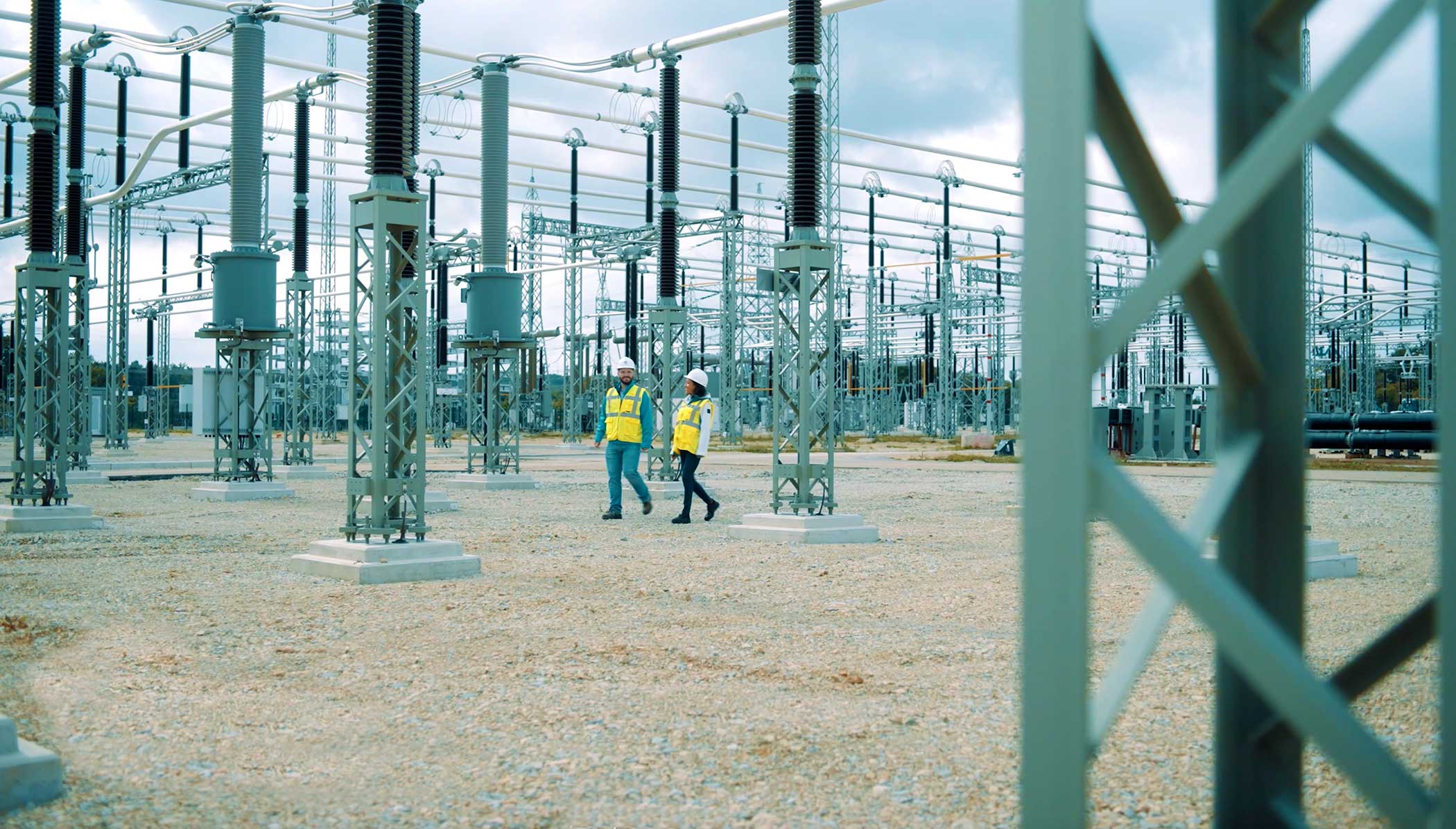 Yüksek Gerilim Bushingleri